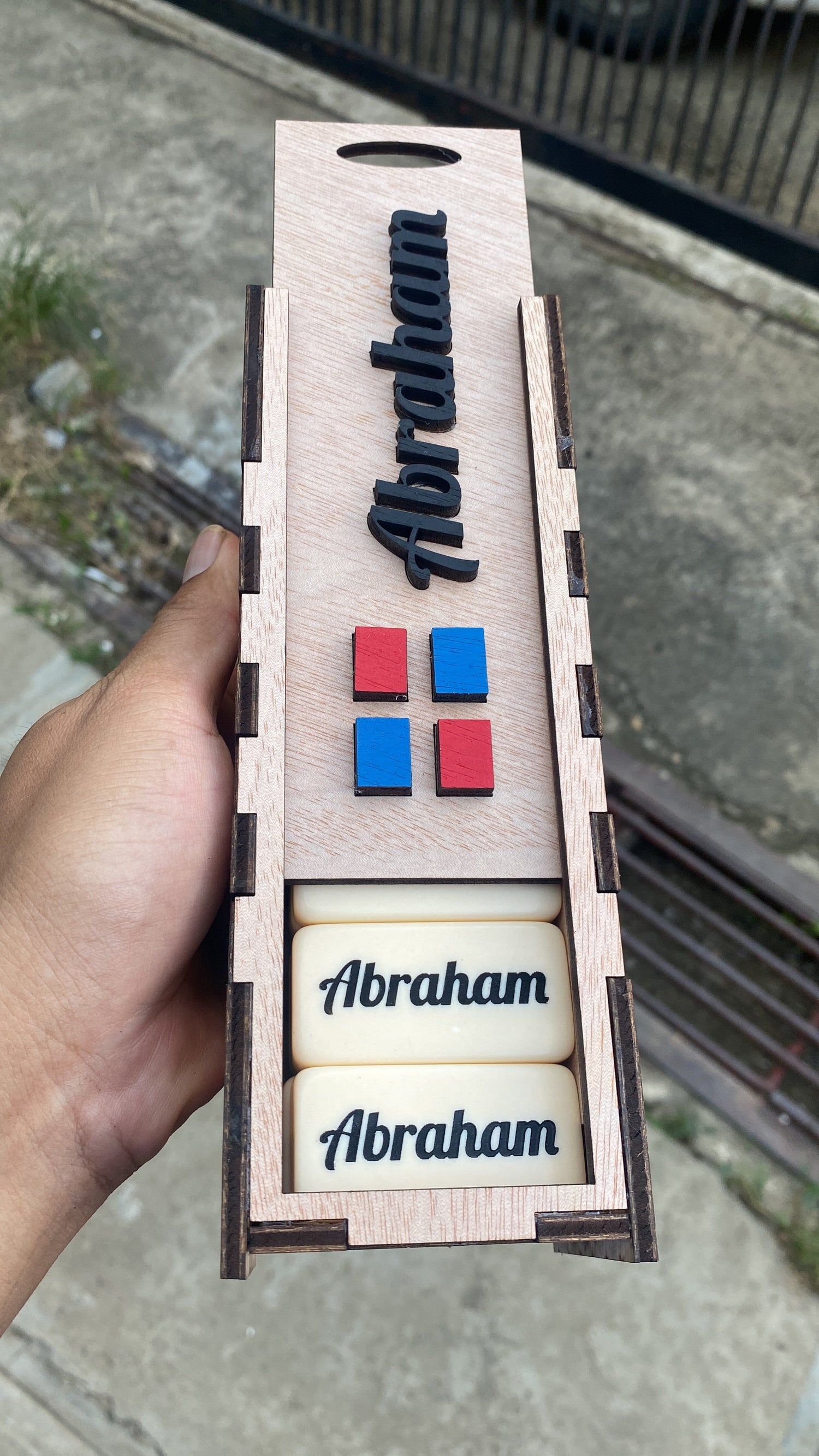 Dominó Personalizado con Caja en Madera